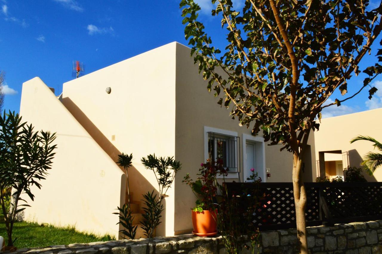 Villa Nopigia Homeleader Ngoại thất bức ảnh
